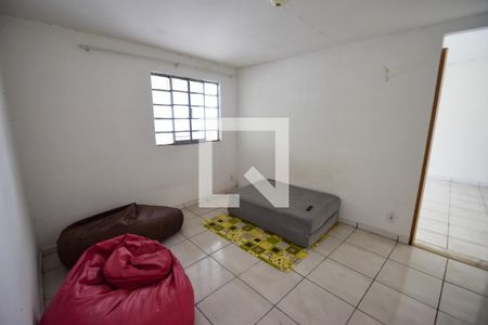 Sala de casa para alugar com 2 quartos, 60m² em Quintino Bocaiúva, Rio de Janeiro