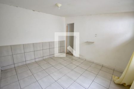 Quarto de casa para alugar com 2 quartos, 60m² em Quintino Bocaiúva, Rio de Janeiro