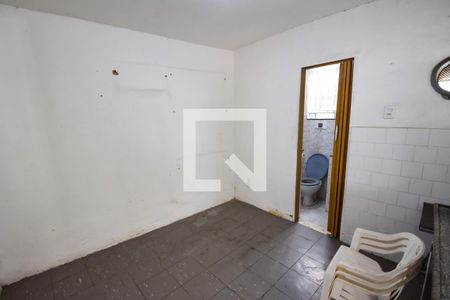 Cozinha de casa para alugar com 2 quartos, 60m² em Quintino Bocaiúva, Rio de Janeiro