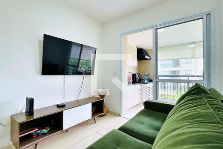 Sala de apartamento à venda com 2 quartos, 68m² em Jardim Flor da Montanha, Guarulhos