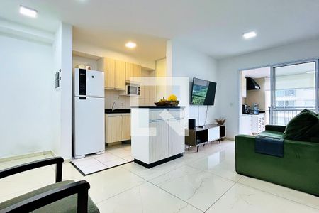 Sala de apartamento à venda com 2 quartos, 68m² em Jardim Flor da Montanha, Guarulhos