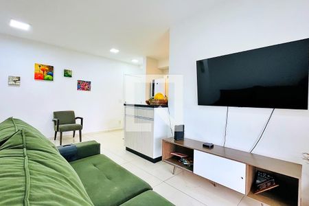 Sala de apartamento à venda com 2 quartos, 68m² em Jardim Flor da Montanha, Guarulhos