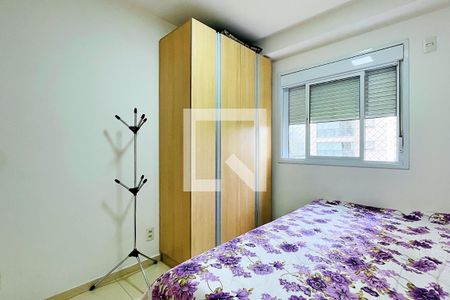 Suíte de apartamento à venda com 2 quartos, 68m² em Jardim Flor da Montanha, Guarulhos