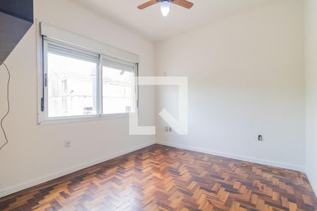 Quarto 1 de apartamento para alugar com 3 quartos, 100m² em Medianeira, Porto Alegre