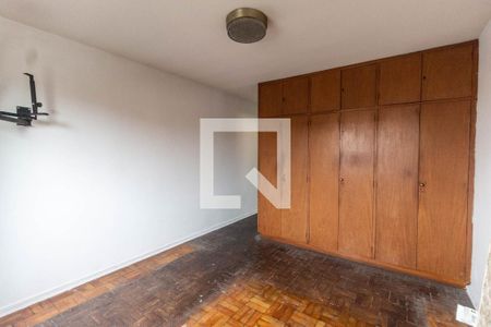 Quarto 1 de casa para alugar com 3 quartos, 150m² em Vila Guaca, São Paulo