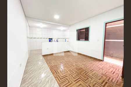 Sala 2 de casa para alugar com 3 quartos, 130m² em Jardim Tres Marias, São Paulo