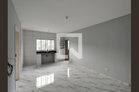 Sala / Cozinha de casa para alugar com 2 quartos, 60m² em Vila Alayde, Ferraz de Vasconcelos