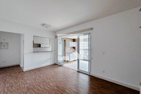 Sala de apartamento para alugar com 2 quartos, 72m² em Liberdade, São Paulo