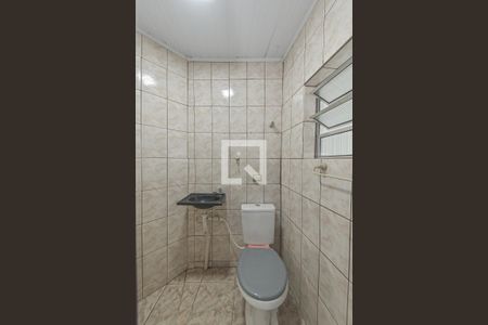 Banheiro de casa para alugar com 1 quarto, 40m² em Vila Gumercindo, São Paulo