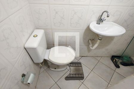 Lavabo de apartamento para alugar com 1 quarto, 58m² em Canto do Forte, Praia Grande