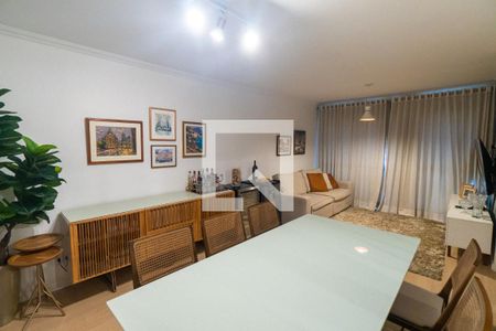 Sala de apartamento à venda com 2 quartos, 70m² em Vila Alexandria, São Paulo