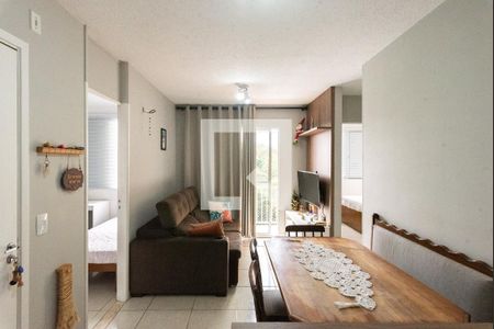 Sala de apartamento para alugar com 3 quartos, 52m² em Vila Marieta, Campinas