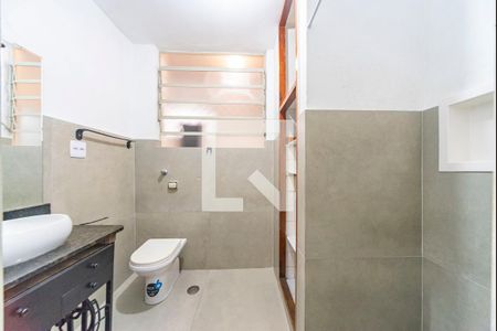 Banheiro  de apartamento para alugar com 1 quarto, 56m² em Centro, Santo André