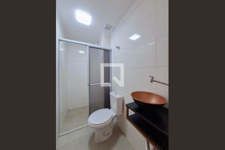 Banheiro de apartamento para alugar com 2 quartos, 38m² em Santana, São Paulo