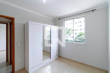 Quarto 2 de apartamento para alugar com 2 quartos, 54m² em Cabral, Contagem