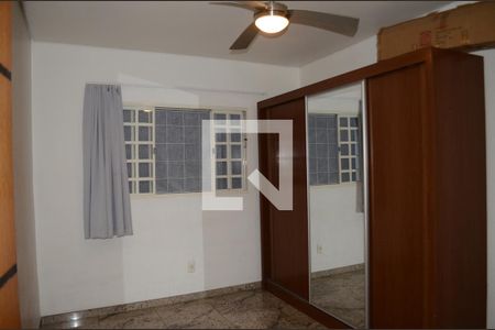 Quarto 1 de casa para alugar com 2 quartos, 170m² em Goiânia, Belo Horizonte