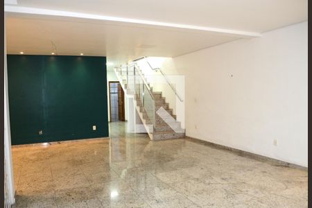 Detalhe Sala de casa para alugar com 2 quartos, 170m² em Goiânia, Belo Horizonte