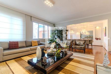 Sala de Estar de apartamento à venda com 4 quartos, 322m² em Higienópolis, São Paulo