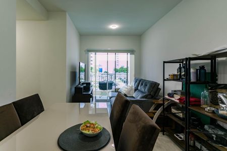 Sala de apartamento para alugar com 2 quartos, 57m² em Jardim Sao Pedro, Mogi das Cruzes