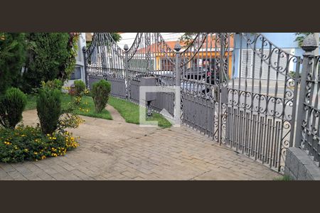 Casa à venda com 176m², 4 quartos e 4 vagas Casa à venda com 176m², 4 quartos e 4 vagasJardim