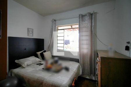 Quarto 1 de casa à venda com 3 quartos, 430m² em Cachoeirinha, Belo Horizonte