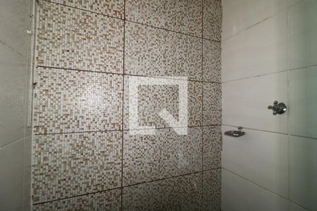 Banheiro - Box de casa para alugar com 1 quarto, 50m² em Jardim Utinga, Santo André