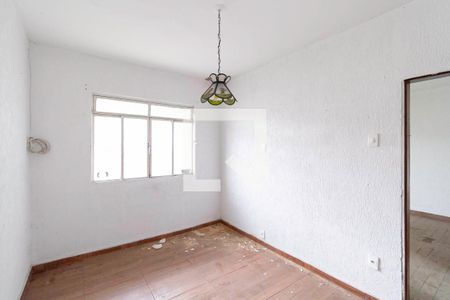 Quarto 1 de casa para alugar com 3 quartos, 100m² em Coqueiros, Belo Horizonte