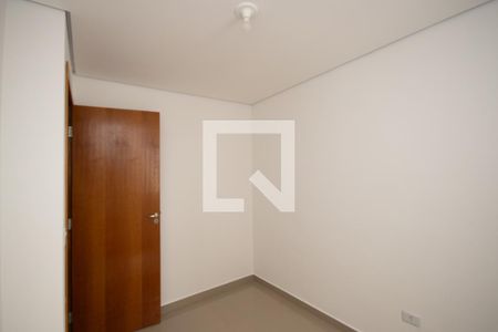 Quarto 2 de apartamento para alugar com 2 quartos, 45m² em Vila Mazzei, São Paulo