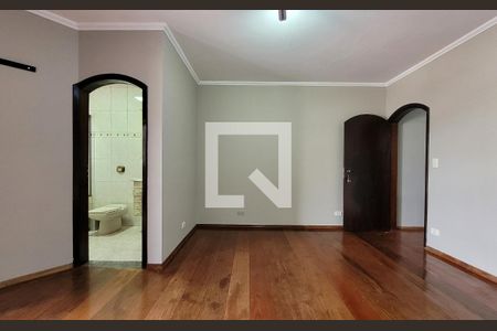 Suíte de casa para alugar com 3 quartos, 268m² em Parque João Ramalho, Santo André