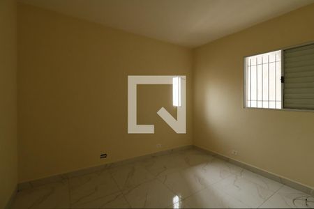 Quarto de casa para alugar com 1 quarto, 28m² em Vila Humaita, Santo André