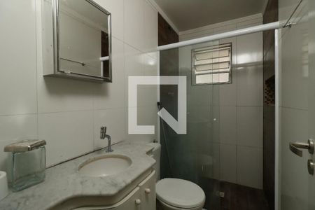 Banheiro de casa para alugar com 1 quarto, 28m² em Vila Humaita, Santo André