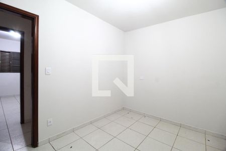 Quarto 1 - Suíte de casa para alugar com 4 quartos, 150m² em Saraiva, Uberlândia