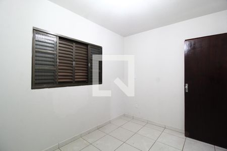 Quarto 1 - Suíte de casa para alugar com 4 quartos, 150m² em Saraiva, Uberlândia