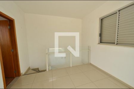 Sala cobertura de apartamento à venda com 4 quartos, 153m² em Ana Lúcia, Belo Horizonte