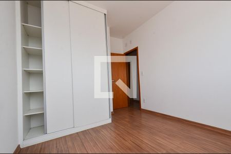 Quarto1 de apartamento à venda com 4 quartos, 153m² em Ana Lúcia, Belo Horizonte