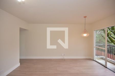 Sala de apartamento para alugar com 3 quartos, 70m² em Jardim Caboré, São Paulo