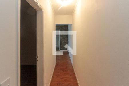 Corredor de apartamento para alugar com 2 quartos, 72m² em Chácara Mafalda, São Paulo