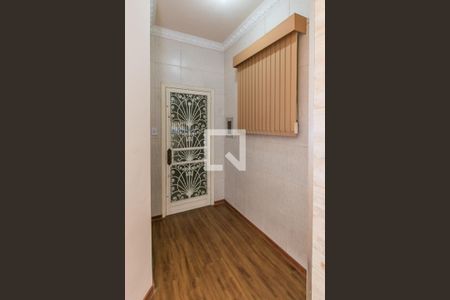 Sala - Hall da entrada de apartamento para alugar com 3 quartos, 90m² em Olaria, Rio de Janeiro