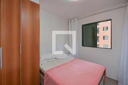 Quarto 2 de apartamento para alugar com 3 quartos, 66m² em Cidade Ademar, São Paulo