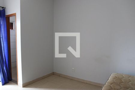 Suíte de apartamento para alugar com 1 quarto, 35m² em Vila Jardim Pompéia, Goiânia