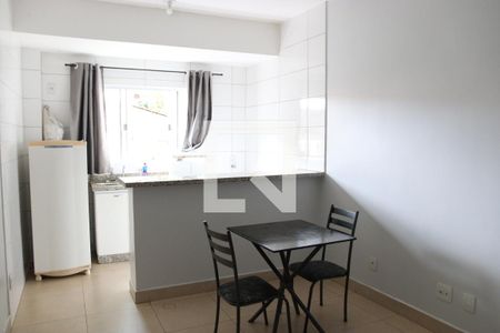 Sala de apartamento para alugar com 1 quarto, 35m² em Vila Jardim Pompéia, Goiânia