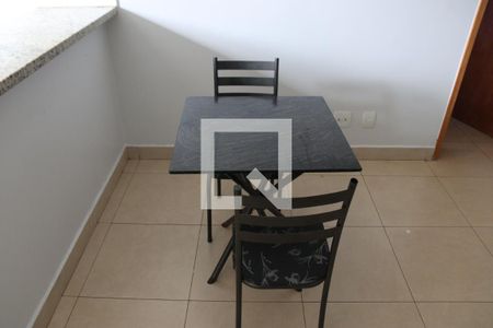 Sala de apartamento para alugar com 1 quarto, 35m² em Vila Jardim Pompéia, Goiânia