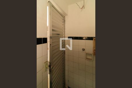 Banheiro de casa para alugar com 1 quarto, 50m² em Vila Guilherme, São Paulo