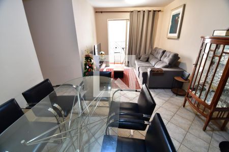 Sala de apartamento para alugar com 3 quartos, 74m² em Jardim Guanabara, Campinas