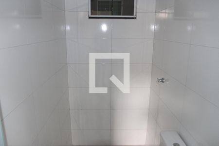 Banheiro de kitnet/studio para alugar com 1 quarto, 20m² em Setor Norte Ferroviário, Goiânia