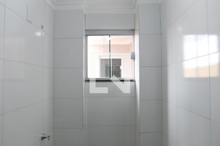 Banheiro de kitnet/studio para alugar com 1 quarto, 20m² em Setor Norte Ferroviário, Goiânia