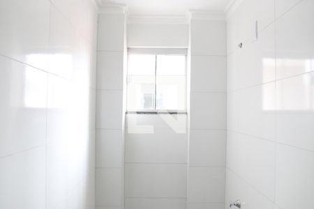 Banheiro de kitnet/studio para alugar com 1 quarto, 20m² em Setor Norte Ferroviário, Goiânia