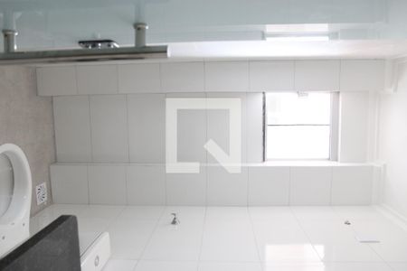 Banheiro de kitnet/studio para alugar com 1 quarto, 20m² em Setor Norte Ferroviário, Goiânia