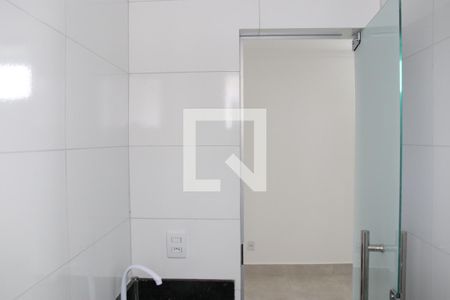 Banheiro de kitnet/studio para alugar com 1 quarto, 20m² em Setor Norte Ferroviário, Goiânia