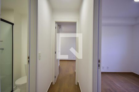 Corredor de apartamento para alugar com 2 quartos, 65m² em Jardim Vazani, São Paulo